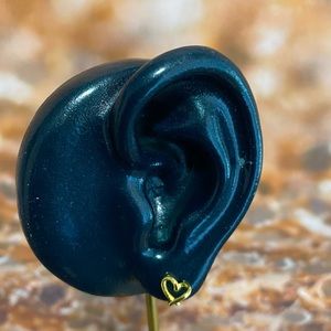 Minimal Heart Shape Stud Earrings